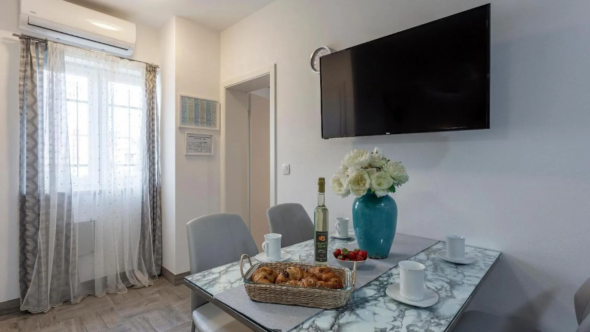 Schoene Wohnung Funtana Nr3 Apartmán